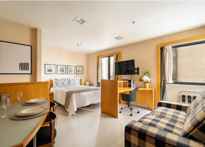 Suites Hotel Faria Lima