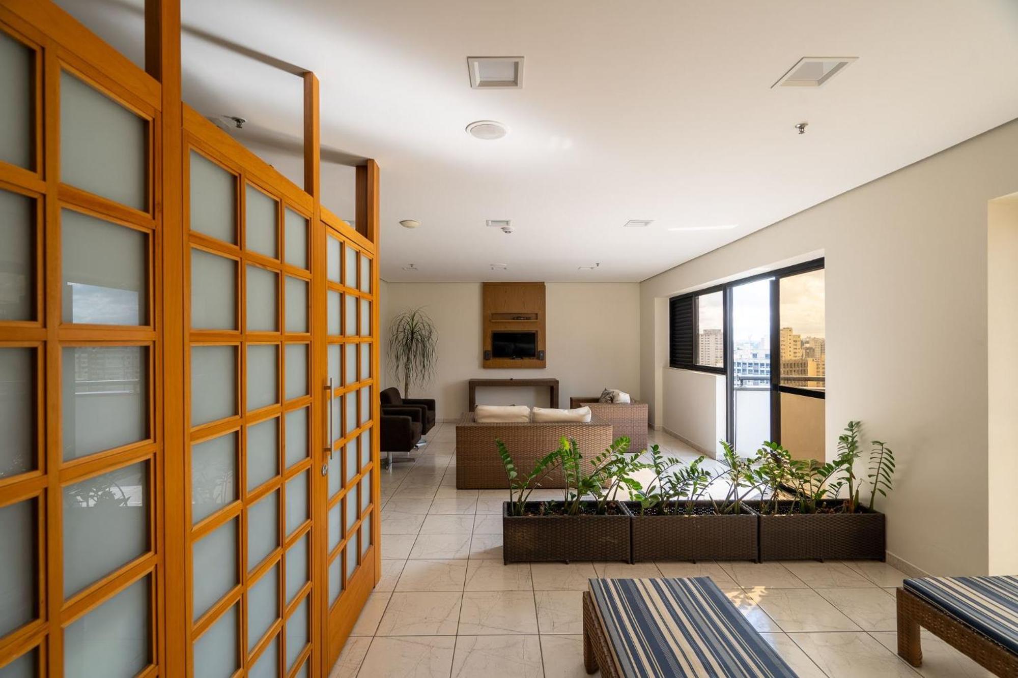 Faria Lima Apartment *